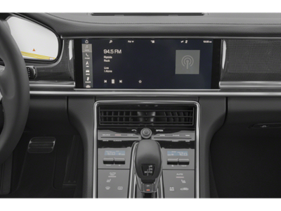 2018 Porsche Panamera 4