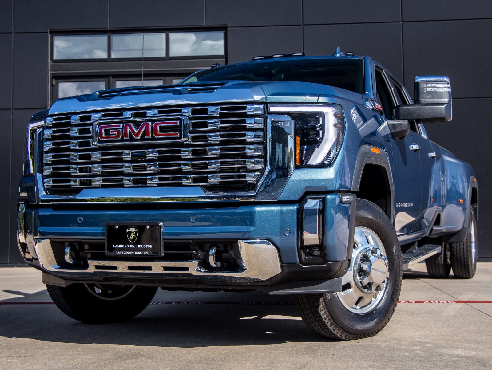 2026 GMC Sierra 3500HD Denali