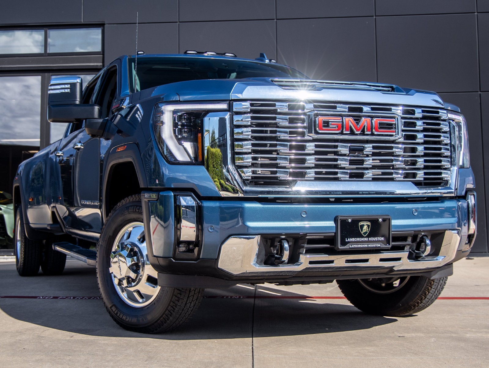 2026 GMC Sierra 3500HD Denali