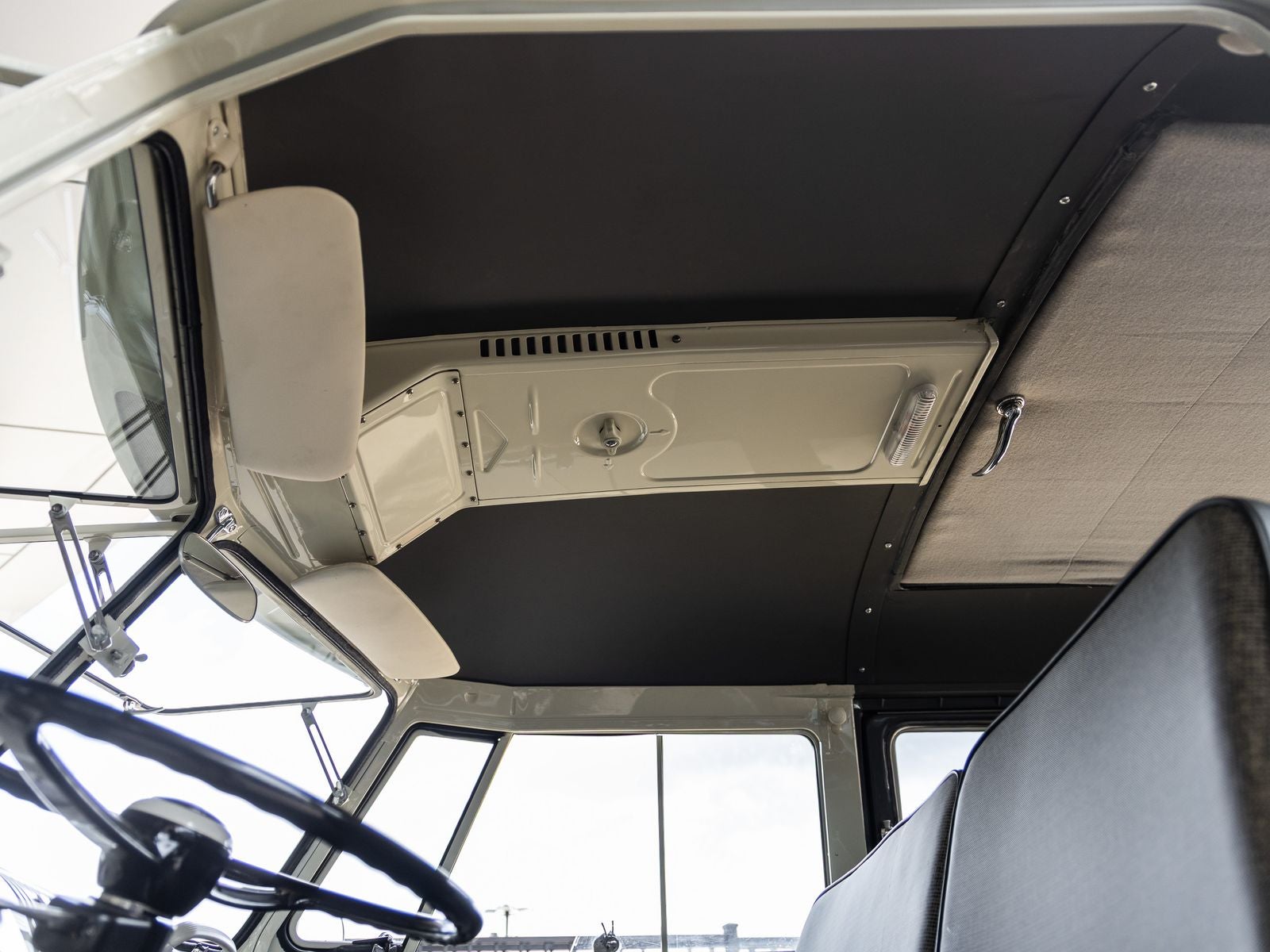 1966 Volkswagen Kombi Base