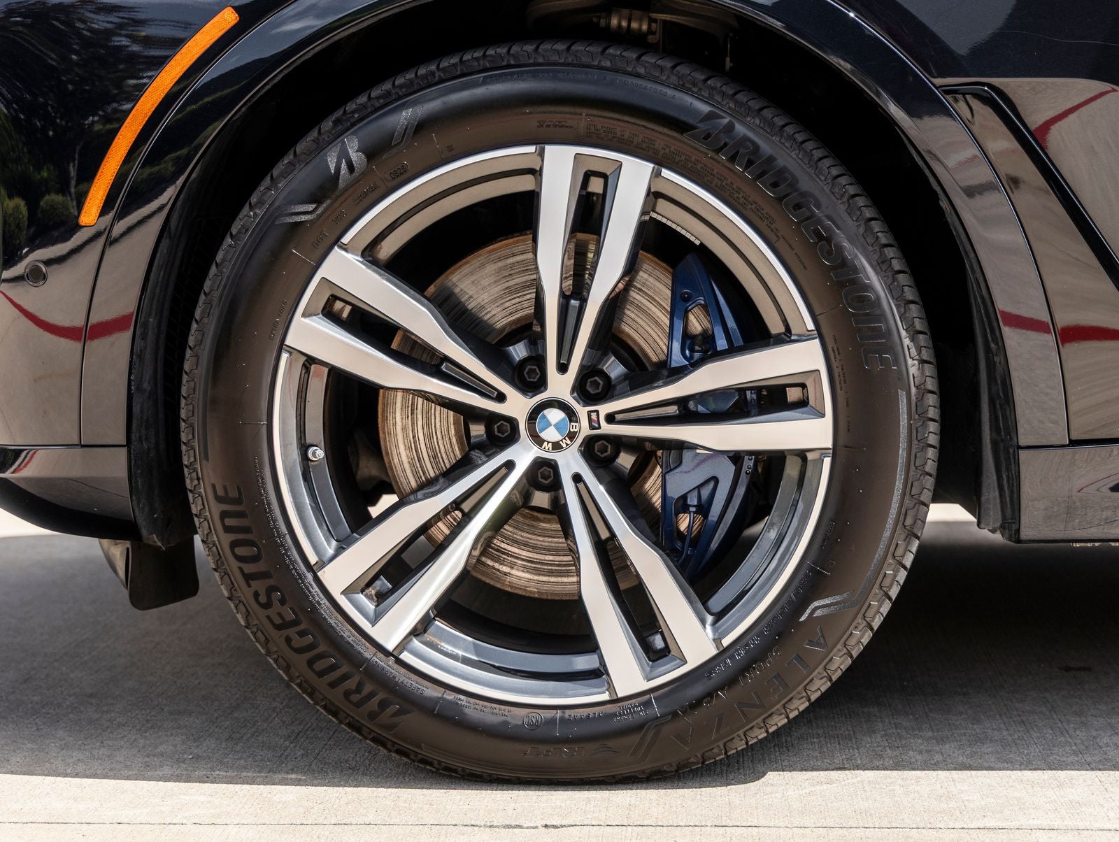 2026 BMW X7 M60i