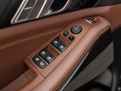 2026 BMW X7 M60i