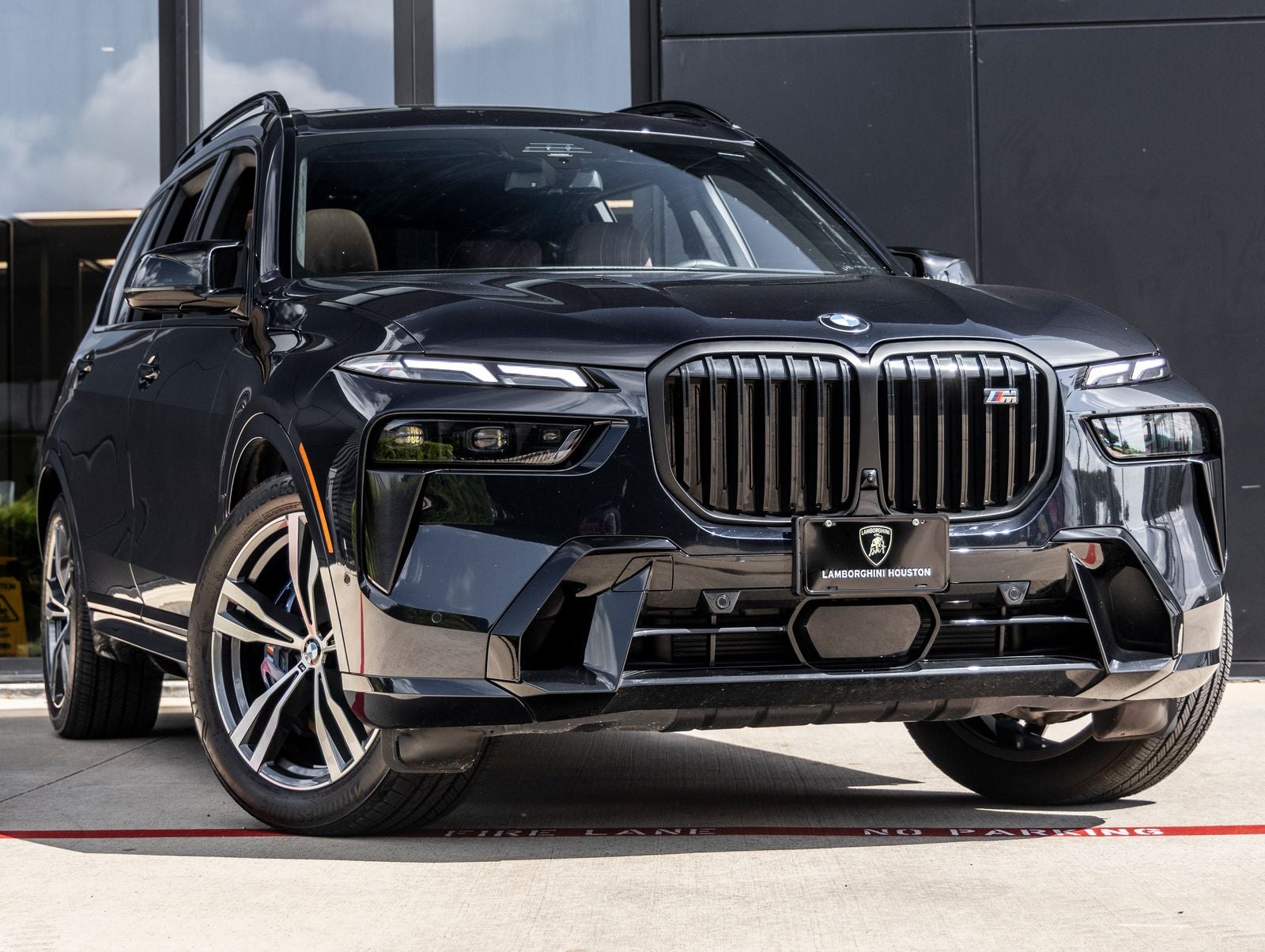 2026 BMW X7 M60i