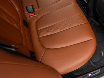 2025 BMW X5 M60i