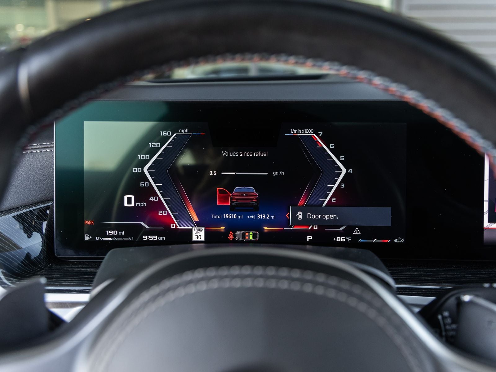 2025 BMW X6 M60i