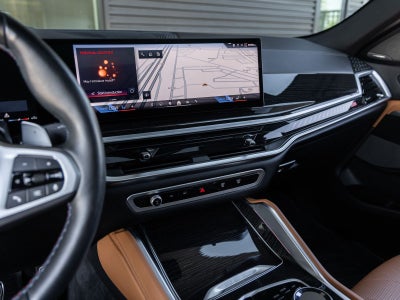 2025 BMW X6 M60i