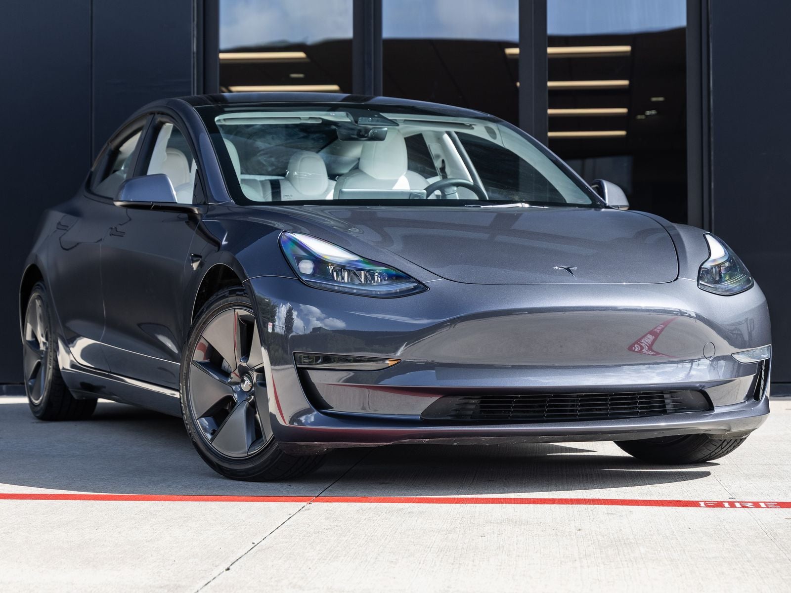 2023 Tesla Model 3 Base