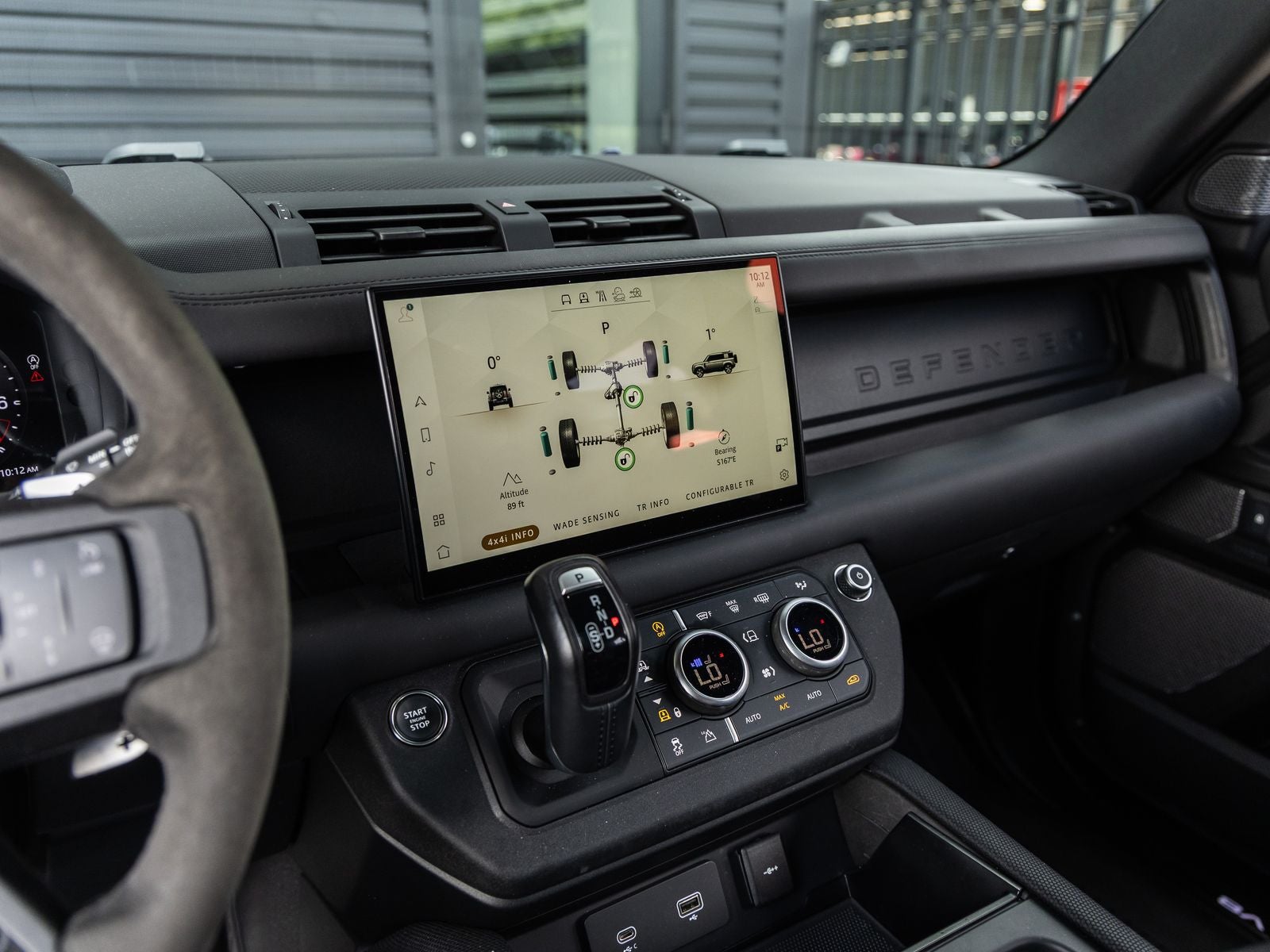 2023 Land Rover Defender 110 V8