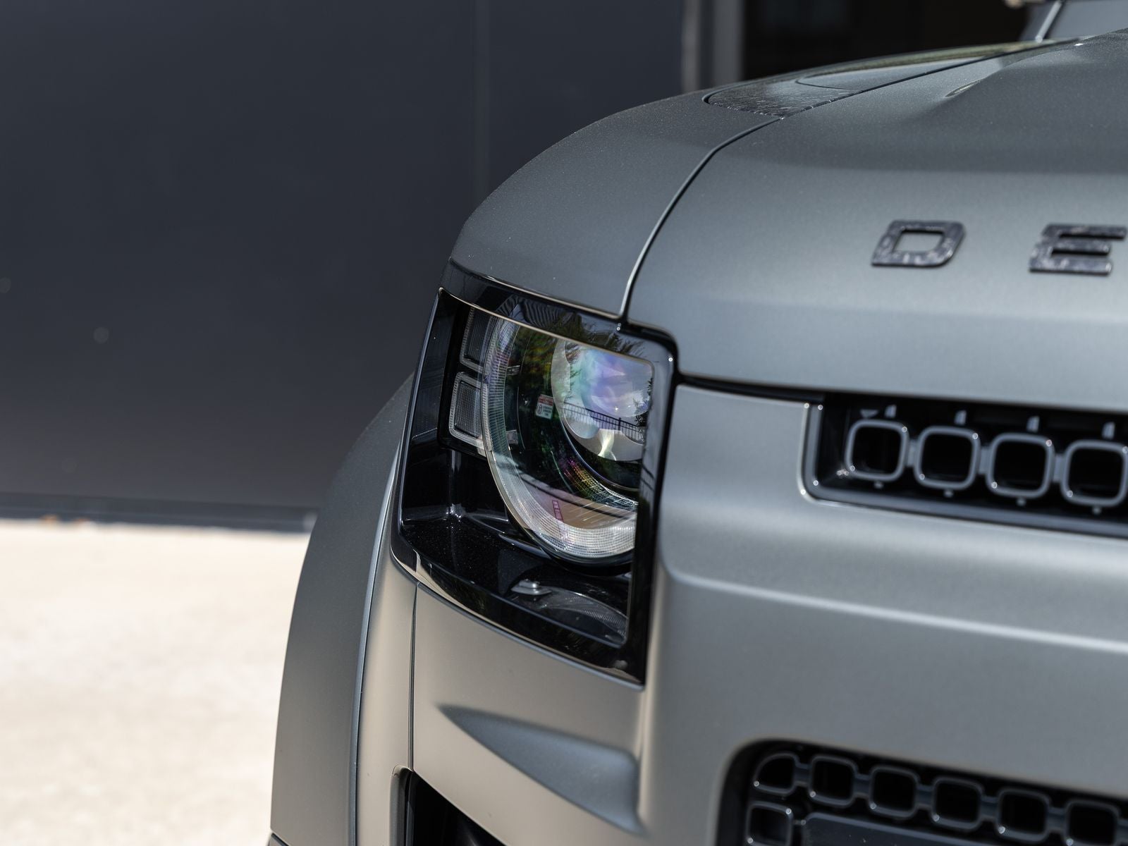 2025 Land Rover Defender 110 P635 OCTA V8