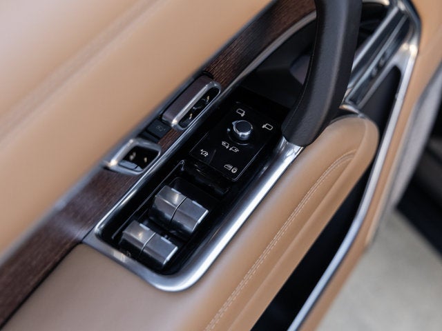 2024 Land Rover Range Rover Autobiography