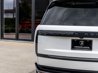 2025 Land Rover Range Rover SE