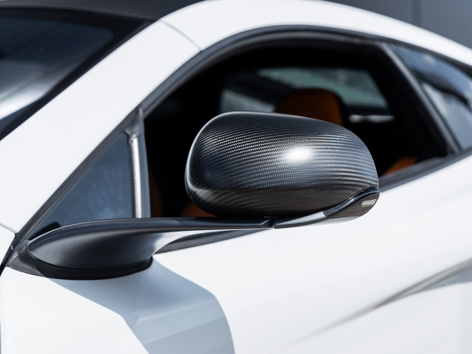 2016 McLaren 675LT Base