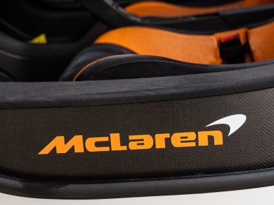 2016 McLaren 675LT Base