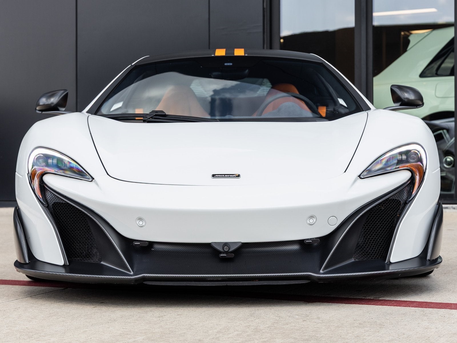 2016 McLaren 675LT Base