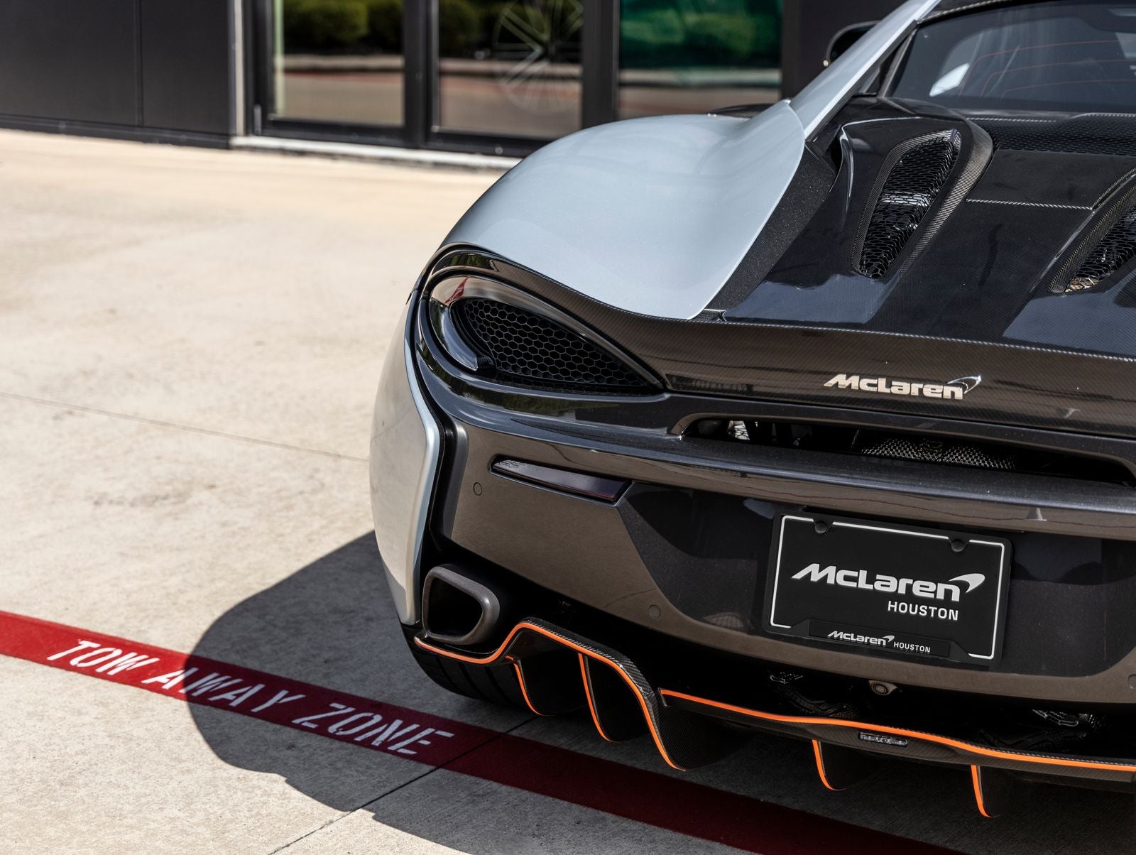 2016 McLaren 570S Base