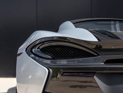 2016 McLaren 570S Base