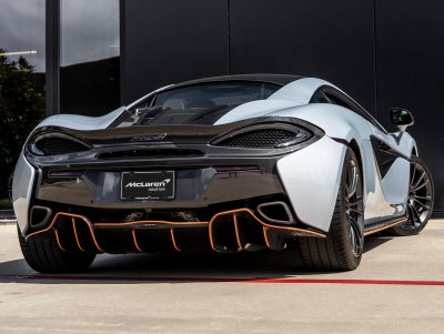 2016 McLaren 570S Base