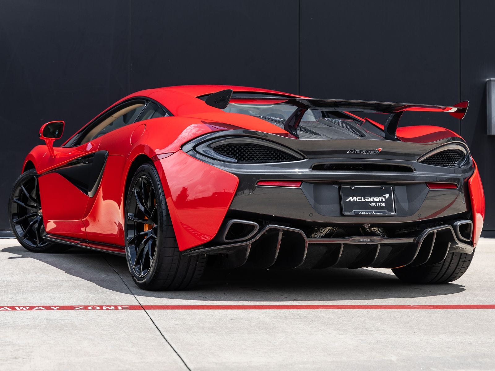 2016 McLaren 570S Base
