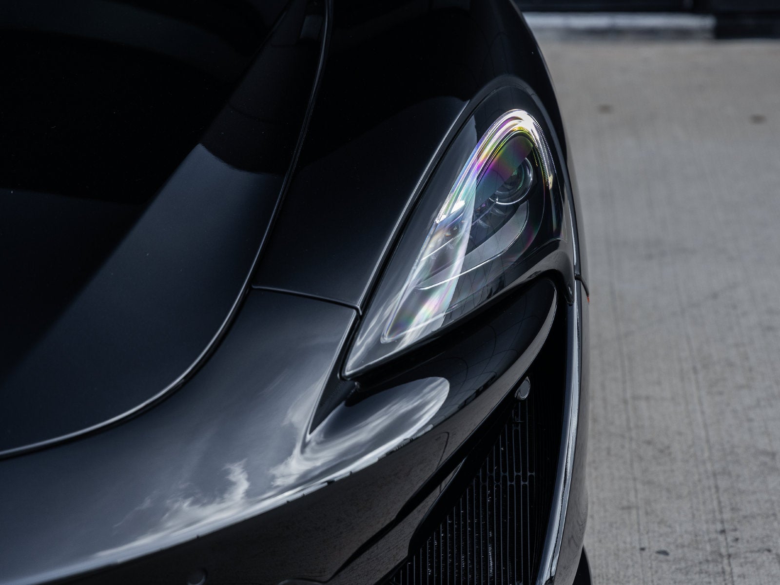 2020 McLaren 570S Base