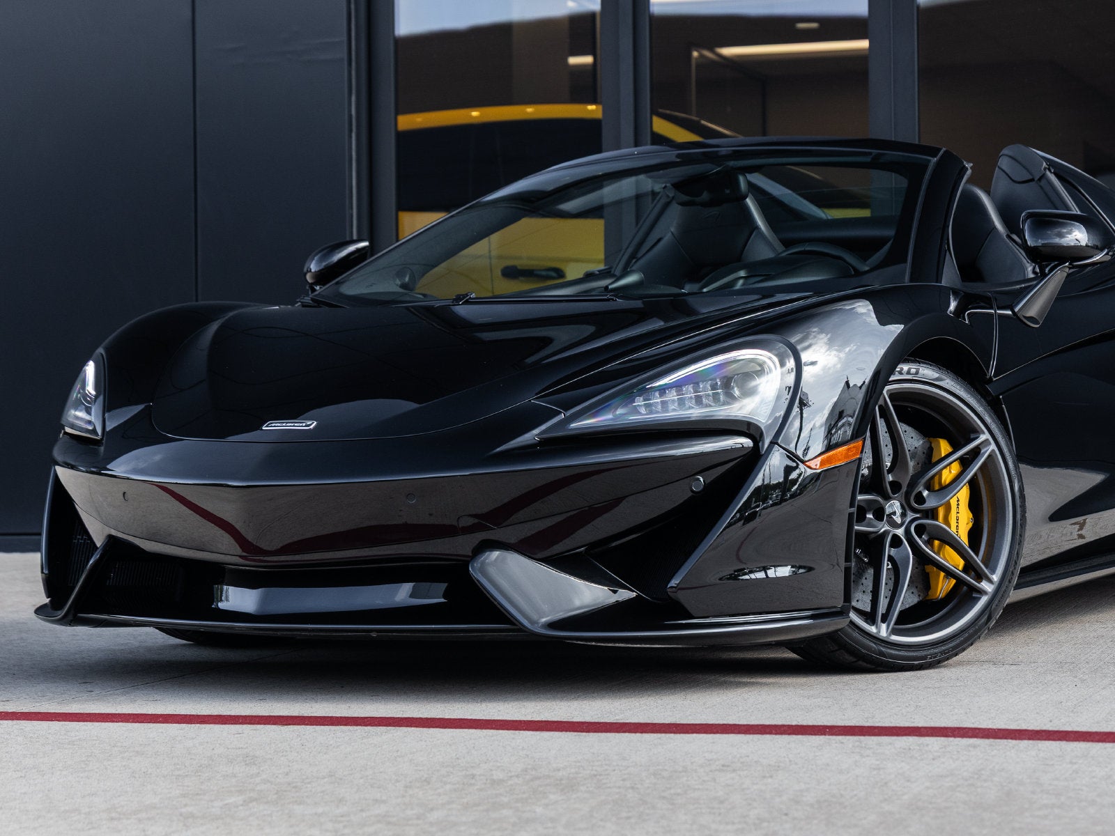 2020 McLaren 570S Base
