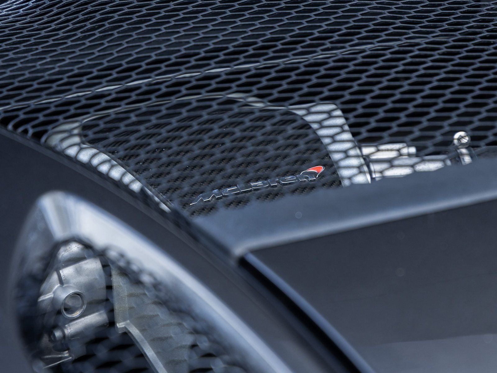 2020 McLaren 620R Base