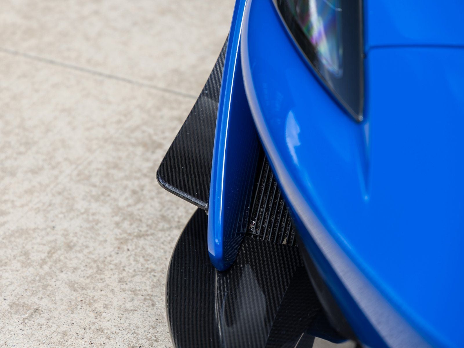 2020 McLaren 620R Base