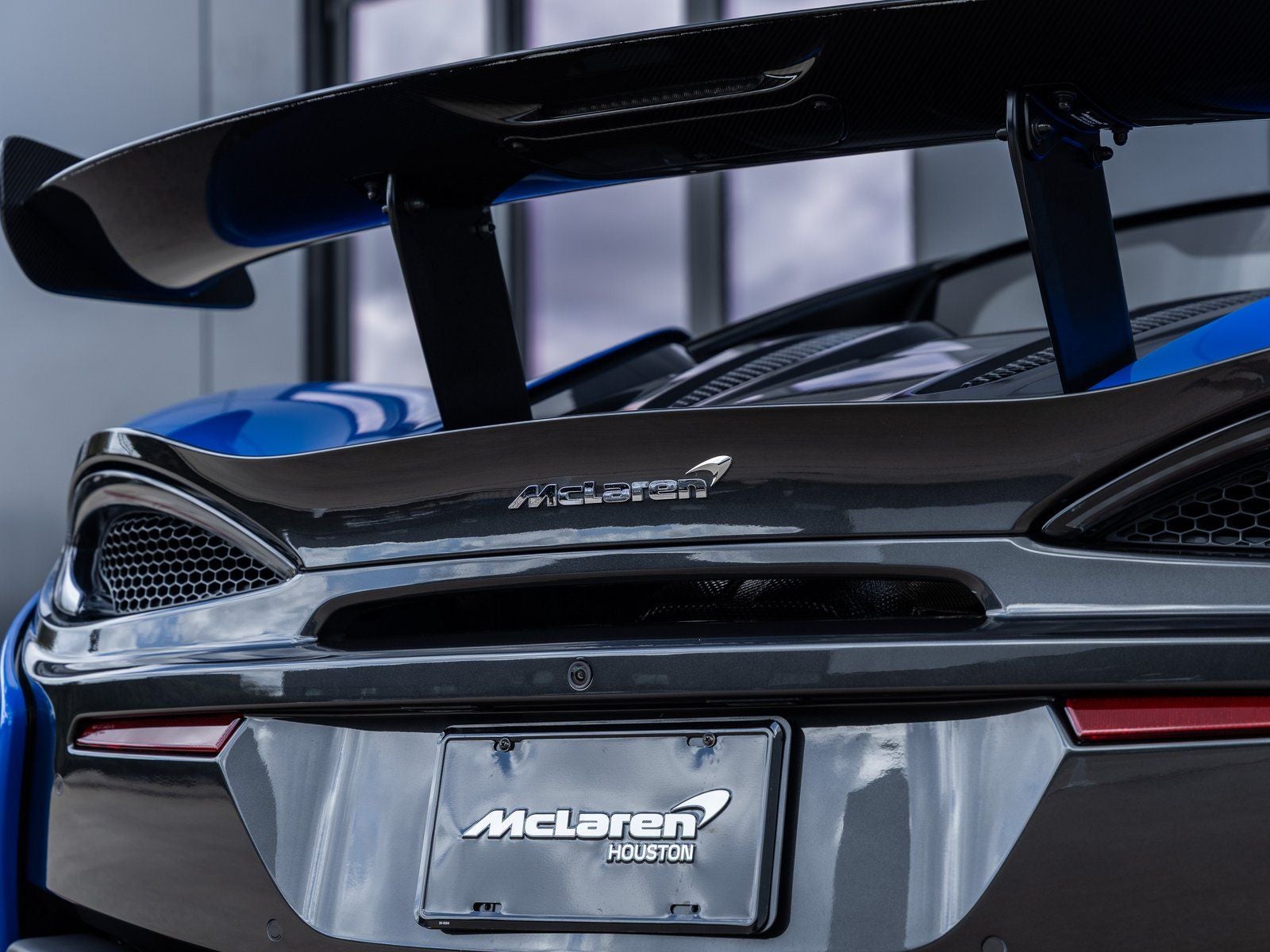 2020 McLaren 620R Base