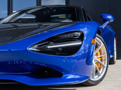 2026 McLaren 750S Base