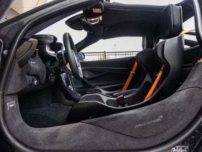 2026 McLaren 750S Base