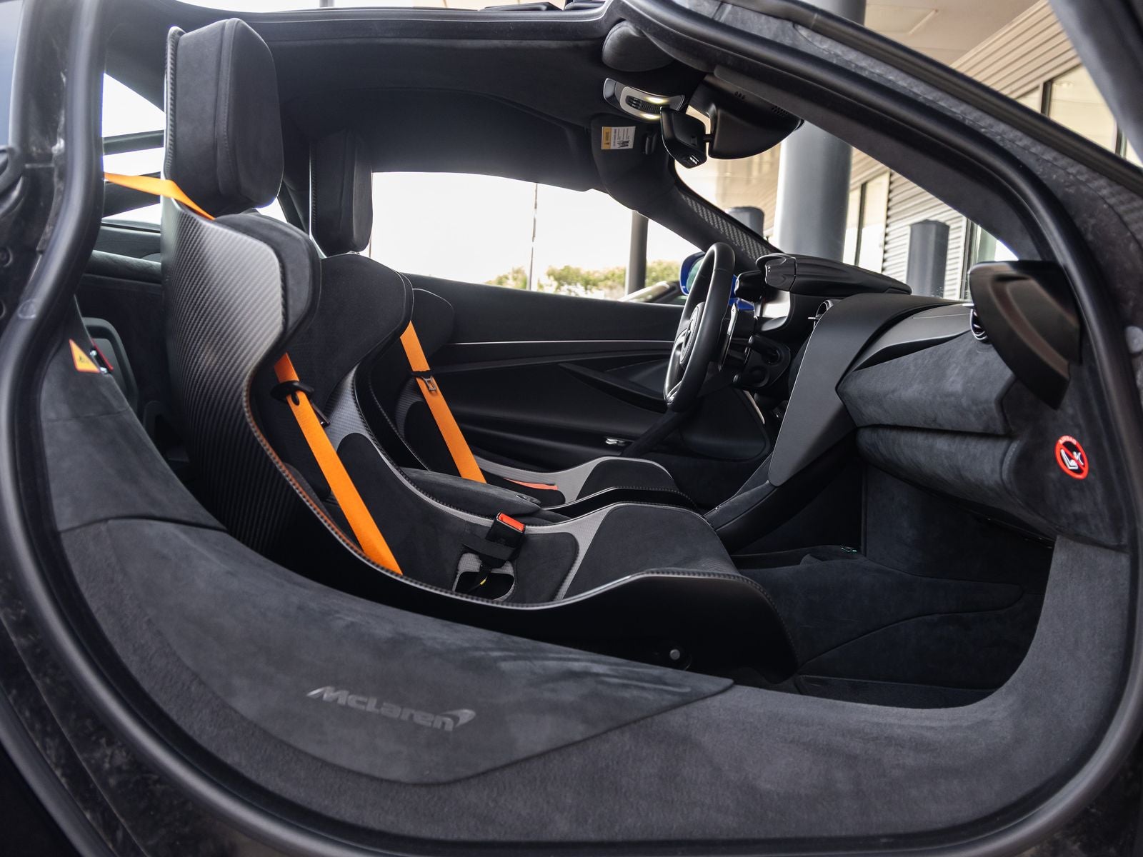 2026 McLaren 750S Base