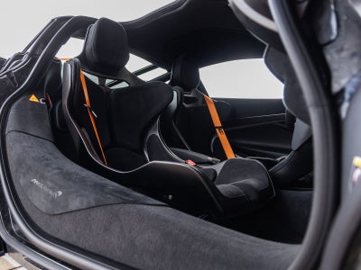 2026 McLaren 750S Base