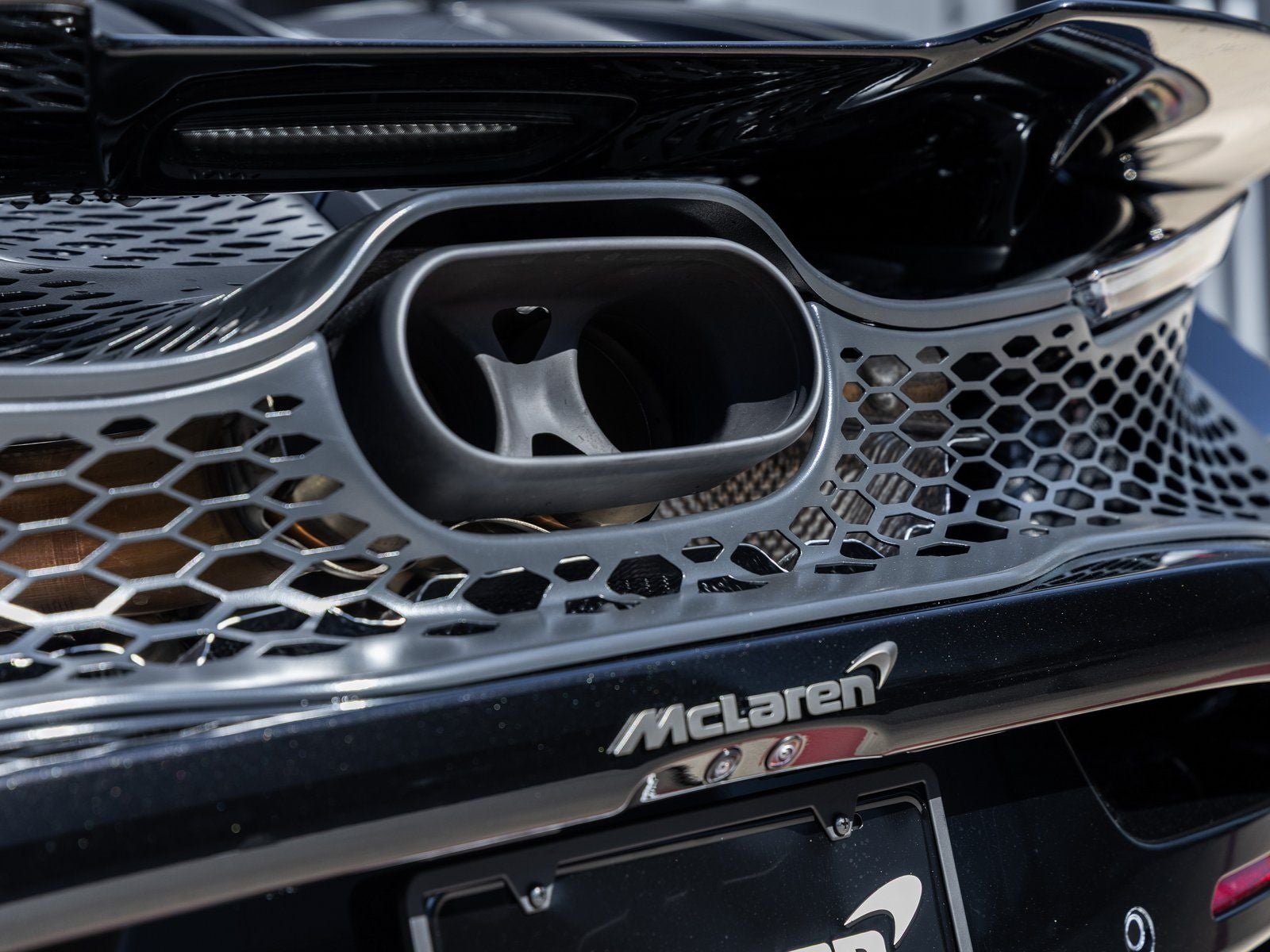 2026 McLaren 750S Base