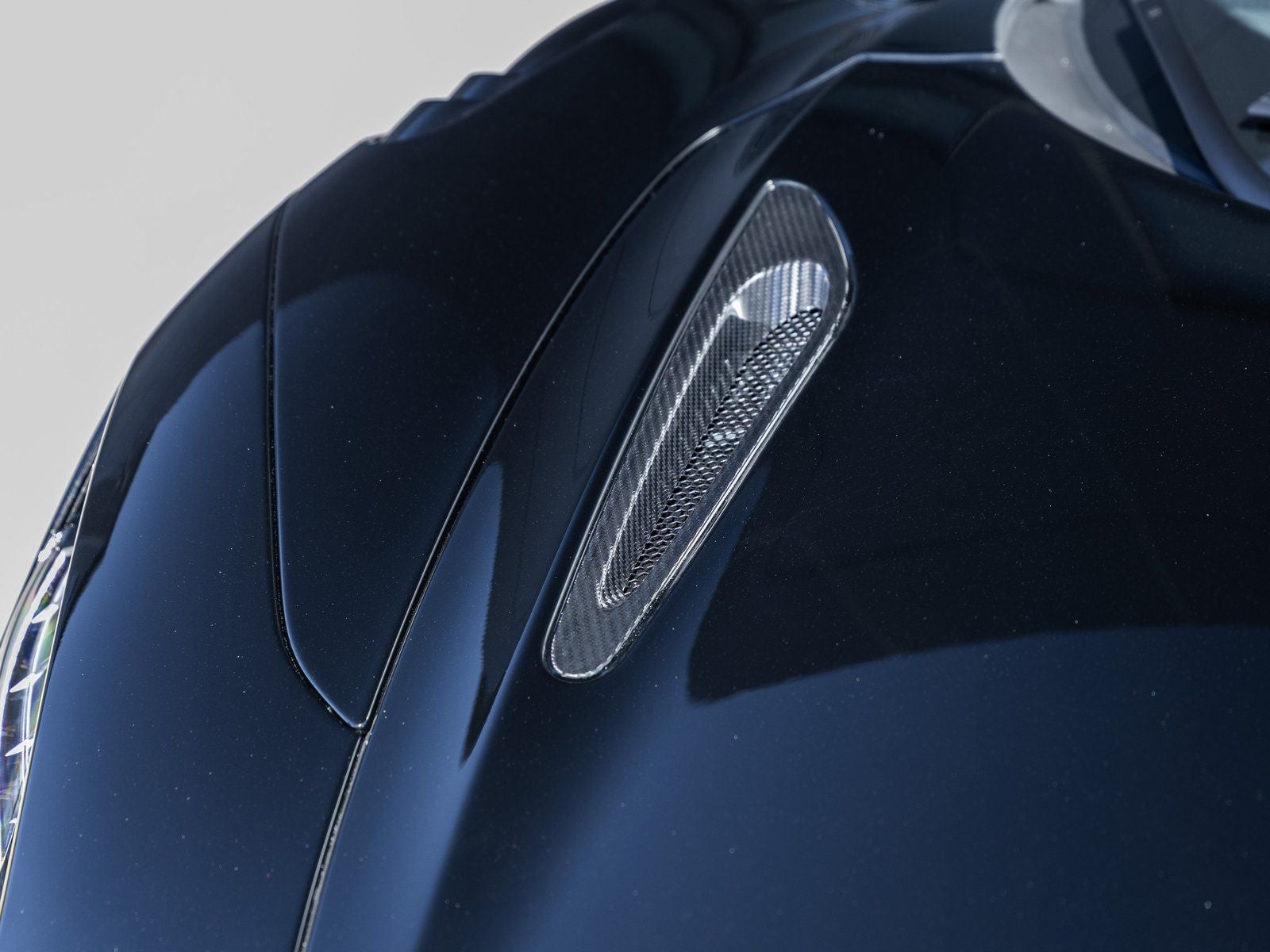 2026 McLaren 750S Base