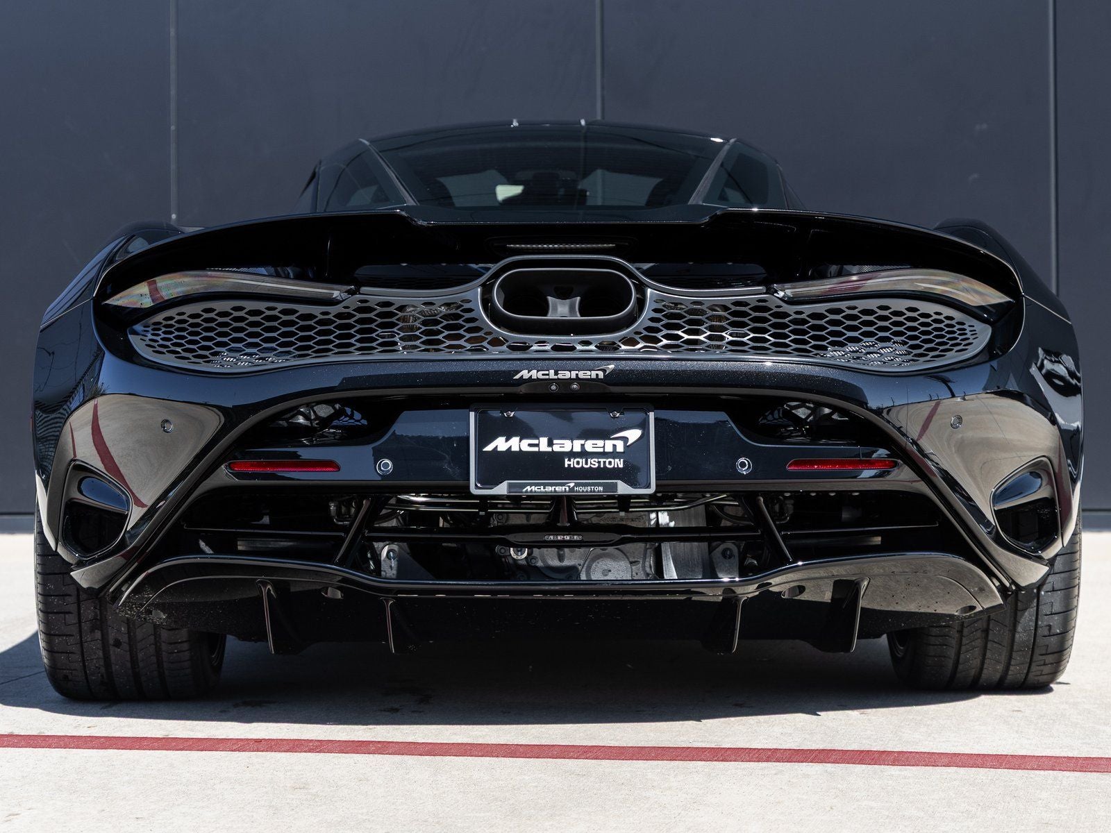 2026 McLaren 750S Base
