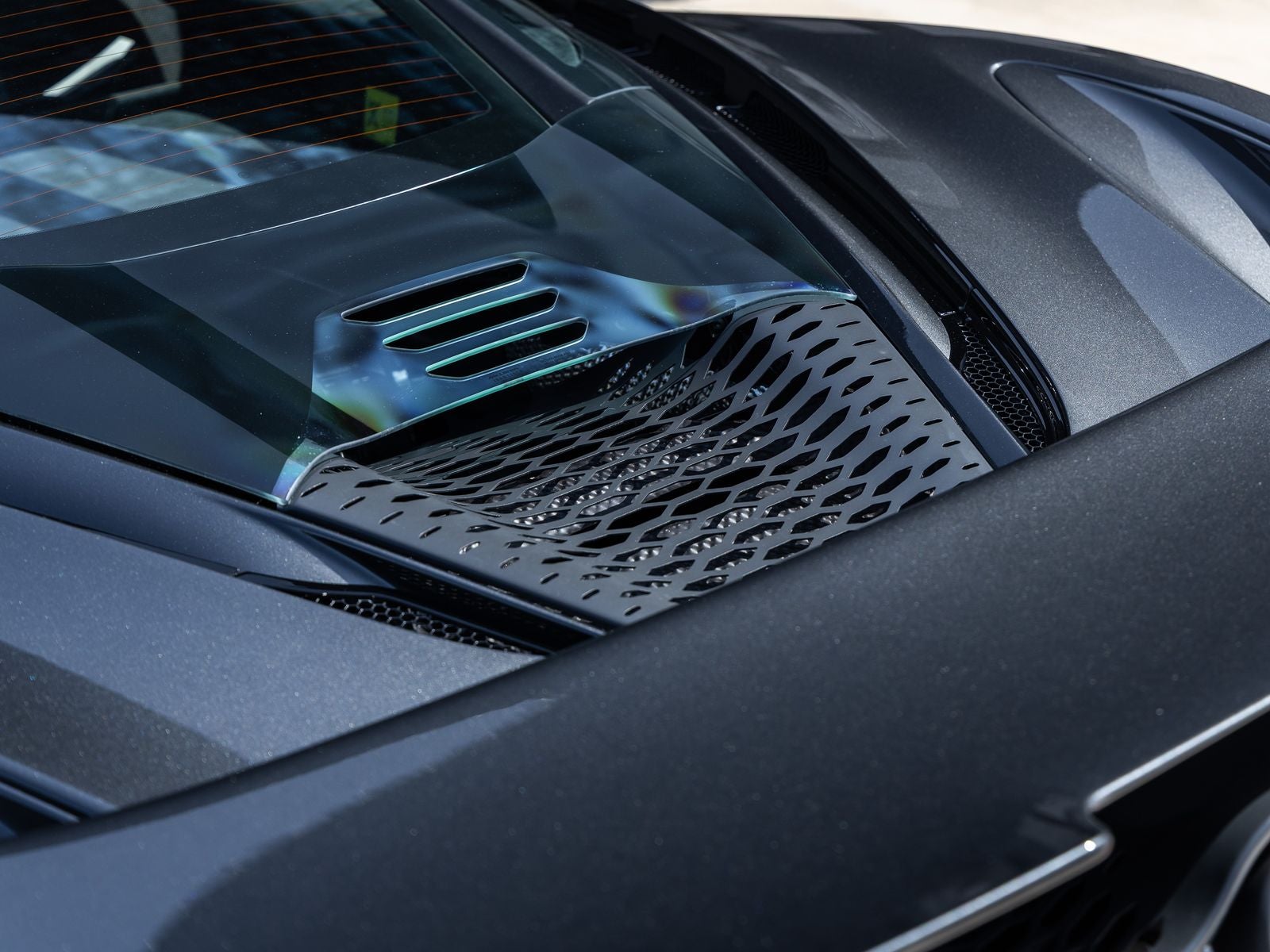 2027 McLaren 750S Base
