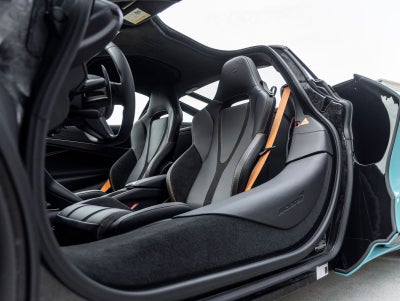 2026 McLaren 750S Base