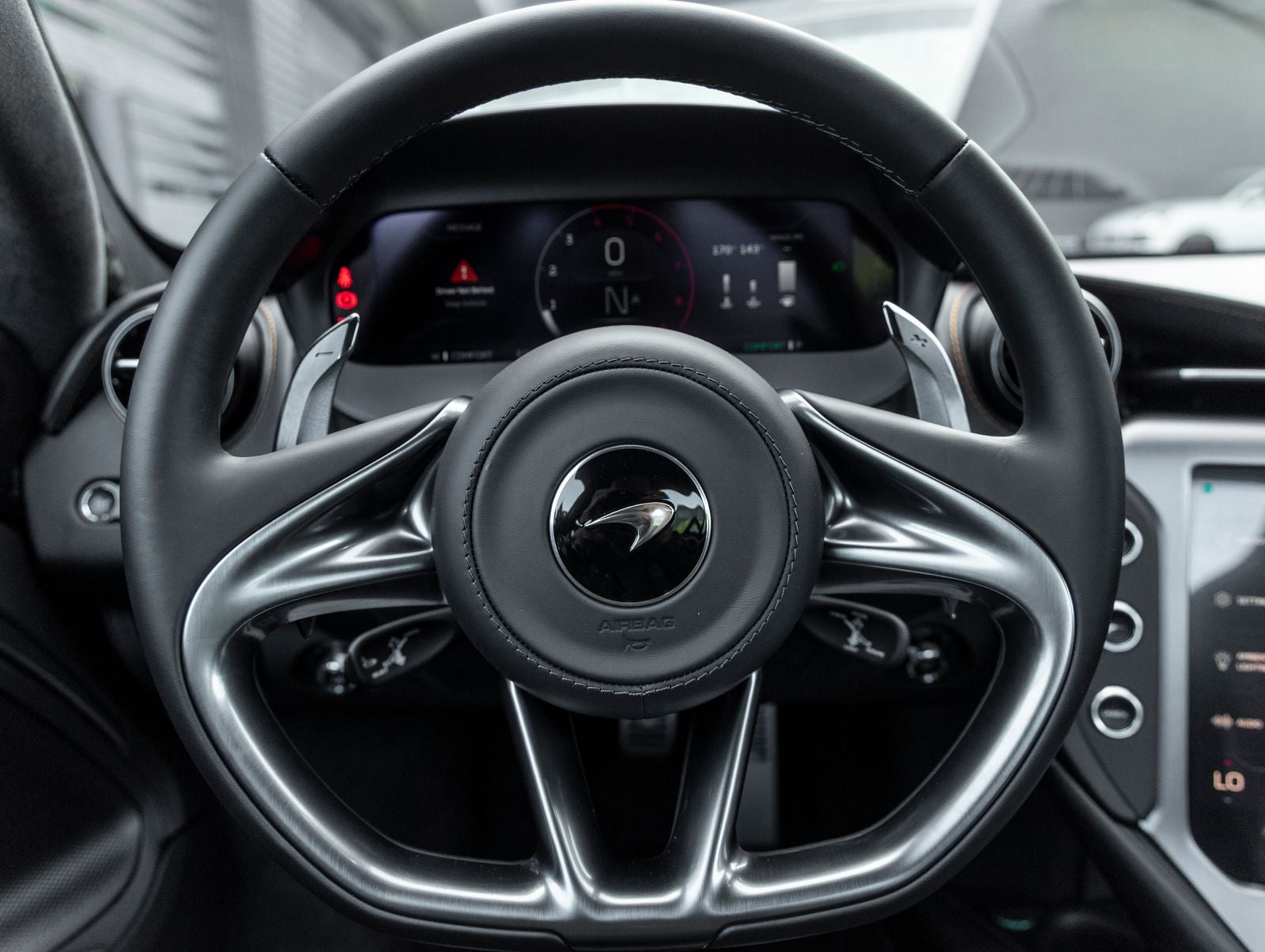 2026 McLaren 750S Base