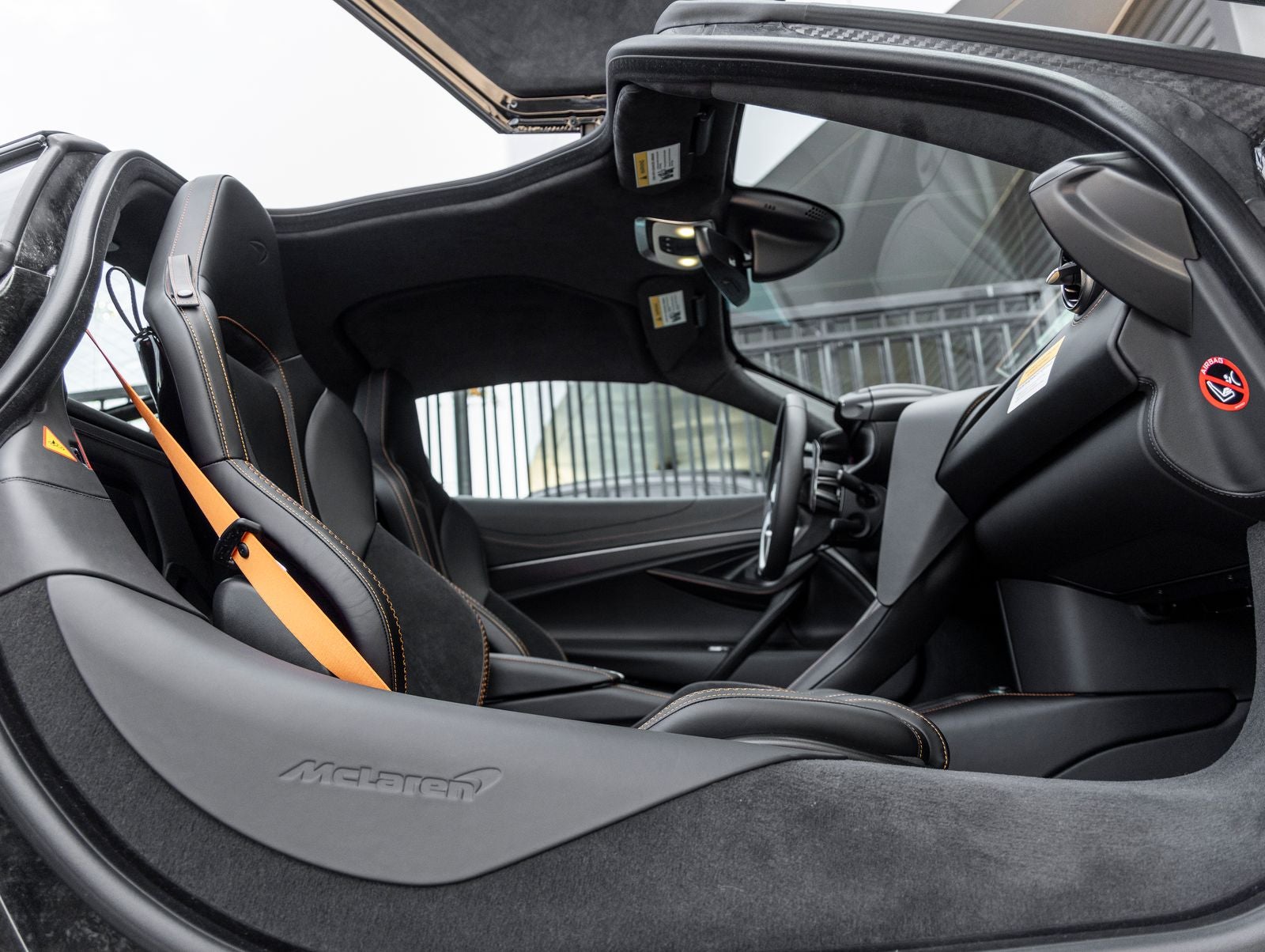 2026 McLaren 750S Base