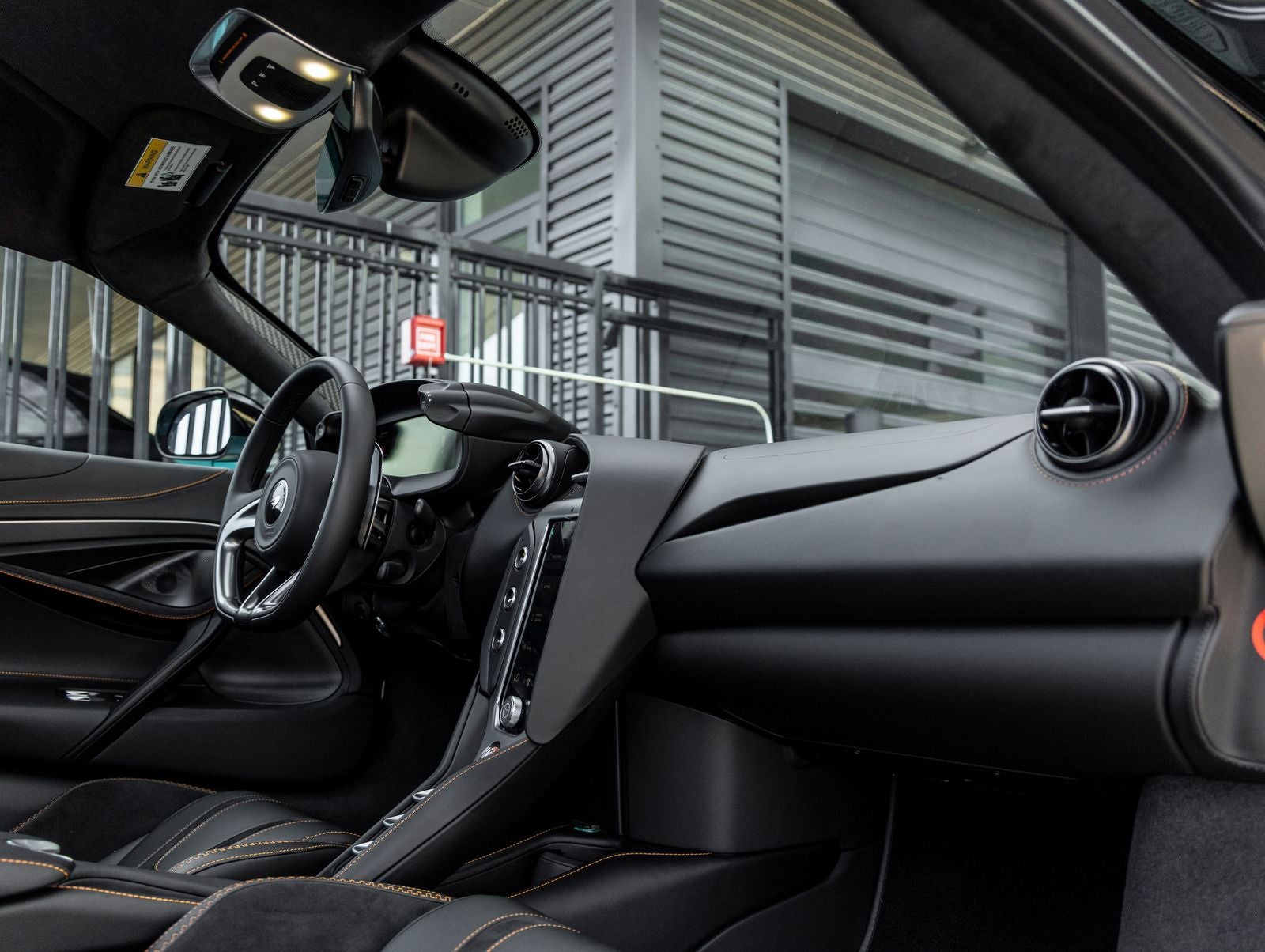 2026 McLaren 750S Base