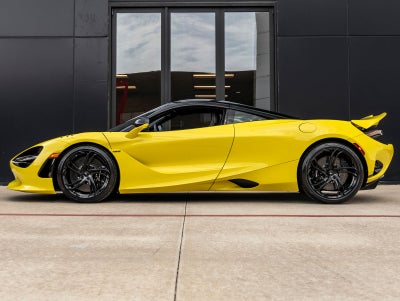 2027 McLaren 750S Base