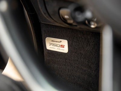 2027 McLaren 750S Base