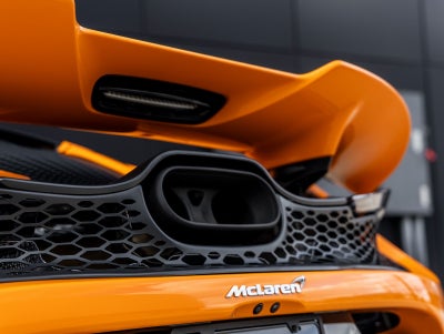 2026 McLaren 750S Base