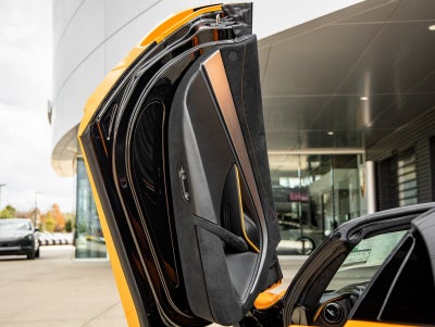 2026 McLaren 750S Base