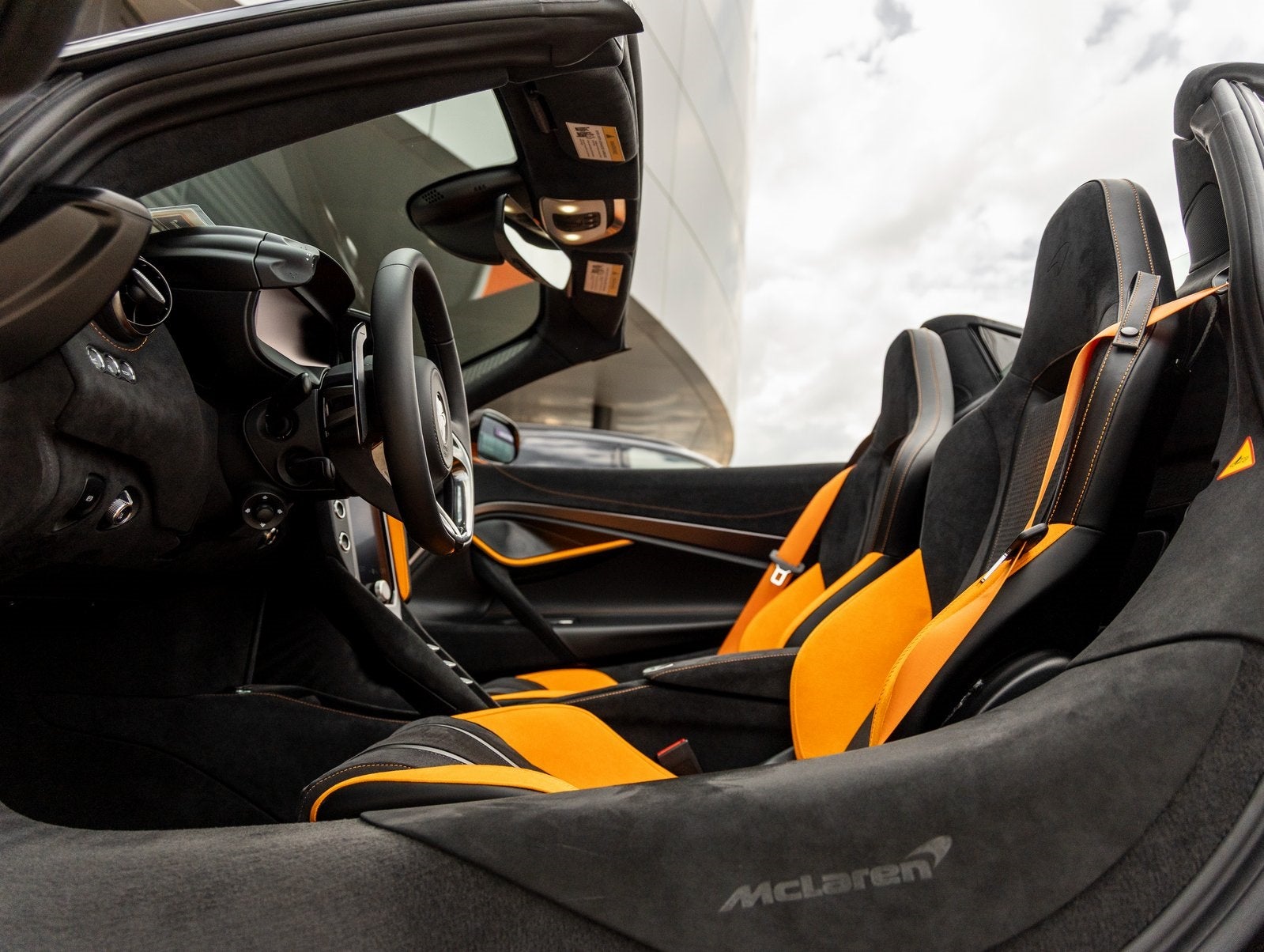 2026 McLaren 750S Base