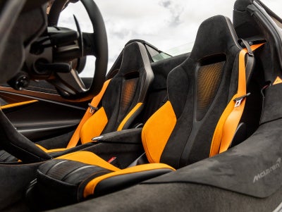 2026 McLaren 750S Base