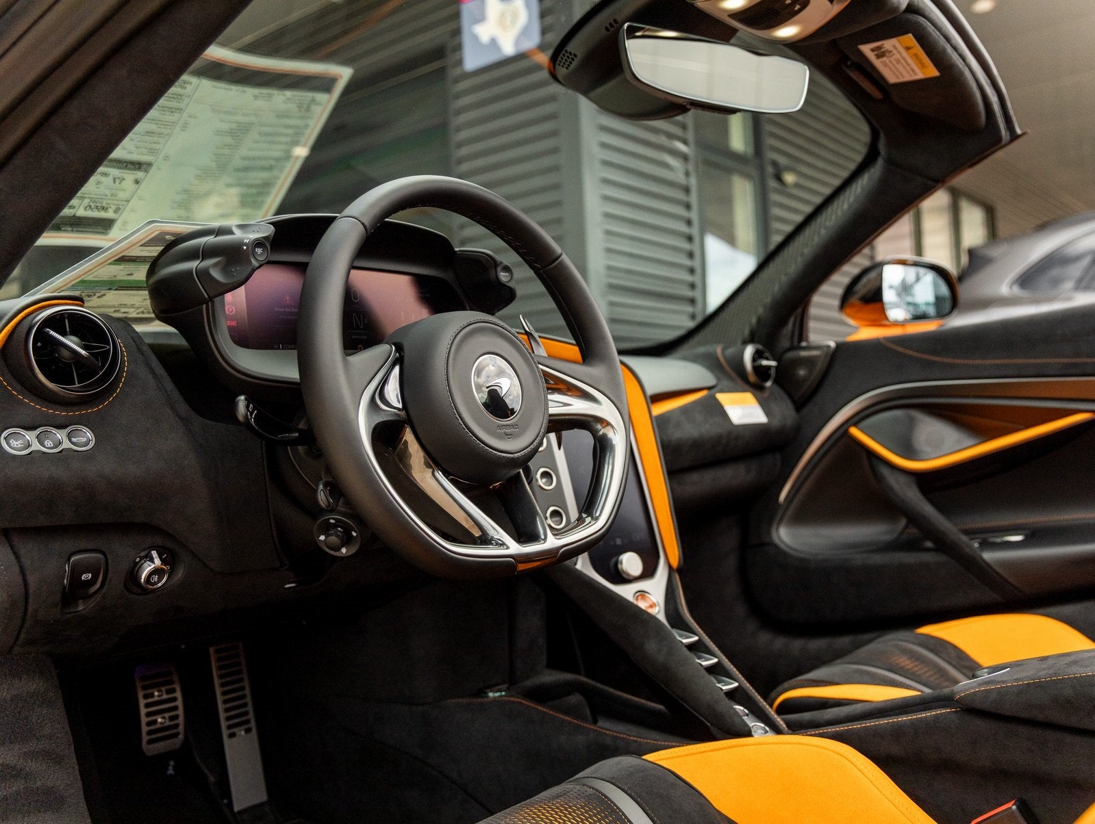 2026 McLaren 750S Base