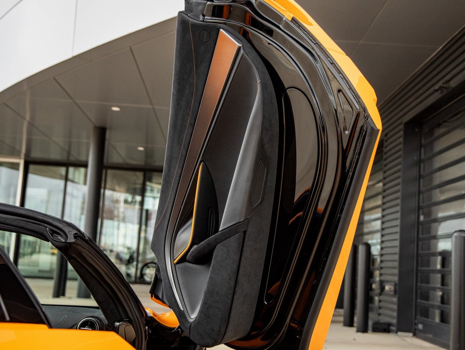 2026 McLaren 750S Base