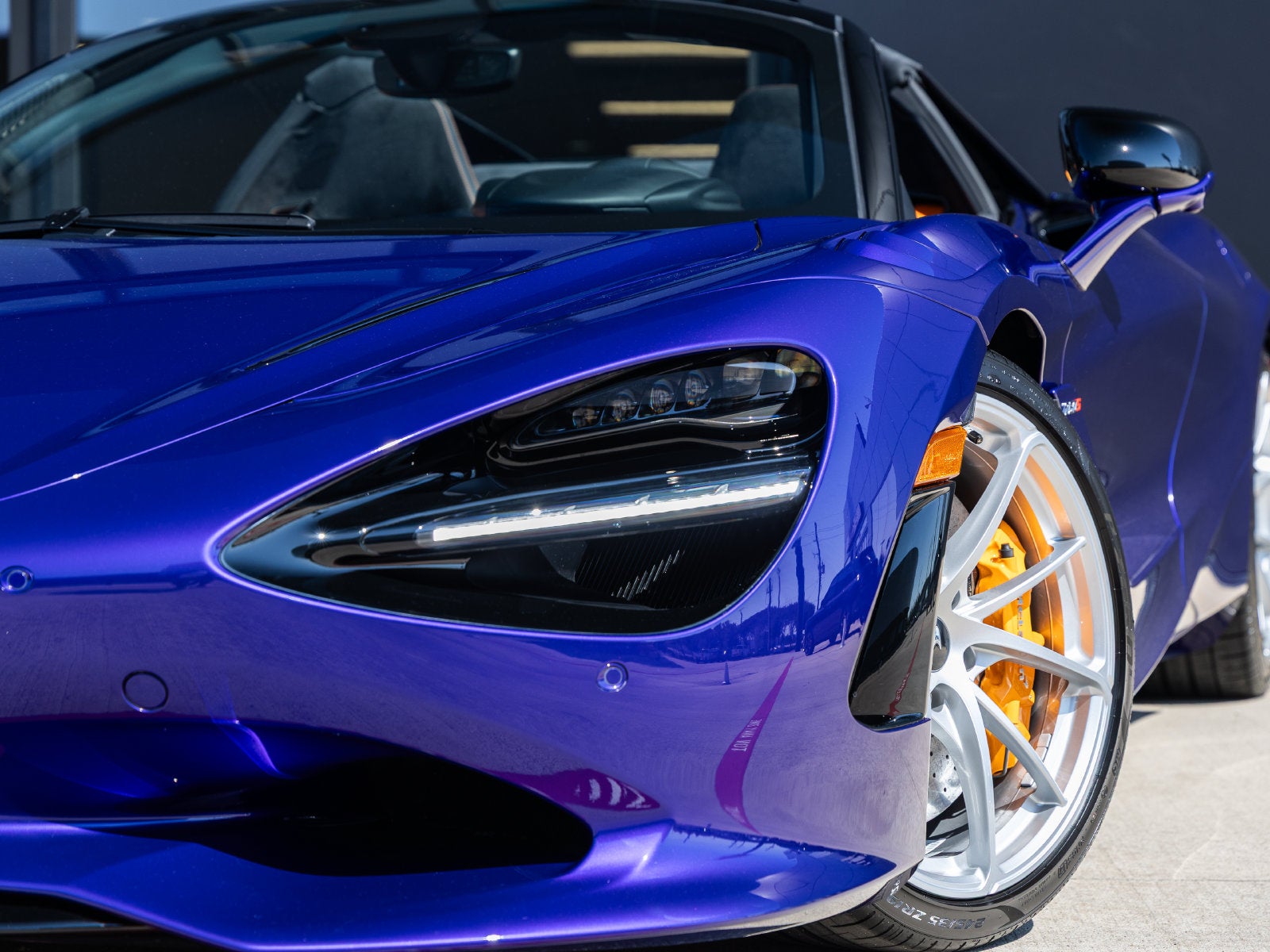 2027 McLaren 750S Base