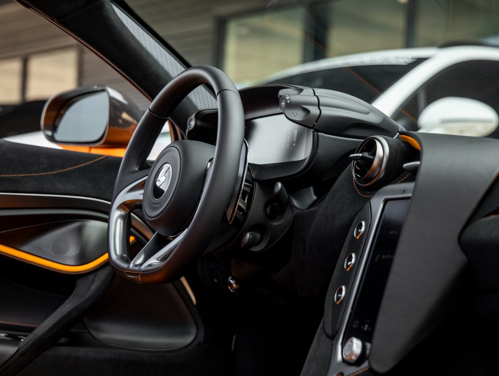 2026 McLaren 750S Base