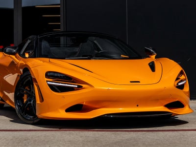 2026 McLaren 750S Base